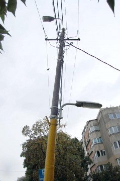 Primăria Constanţa, în luptă cu asigurarea iluminatului public. Sesizările şi ironiile curg într-o veselie